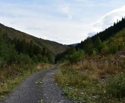 Eladó Mezőgazdasági és erdei telkek, Prievidza, Szlovákia