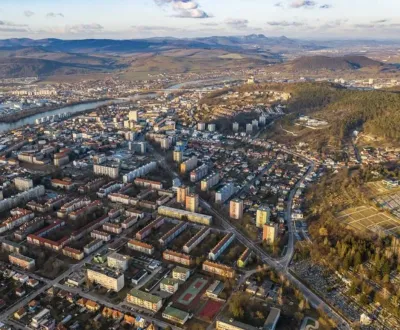 Eladó Mezőgazdasági és erdei telkek, Trenčín, Szlovákia