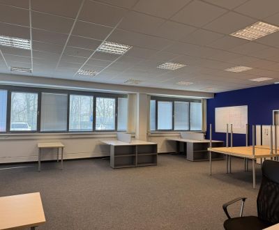 Kiadó Irodahelység, Irodahelység, Nádražná, Senec, Szlovákia