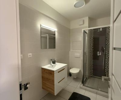 Eladó 3 szobás lakás, 3 szobás lakás, Rybničná, Bratislava - Vajnory, 