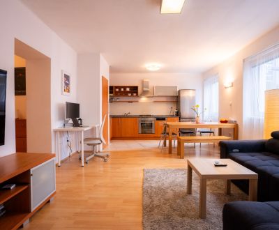 Eladó 4 szobás lakás, 4 szobás lakás, Teplická, Bratislava - Nové Mest