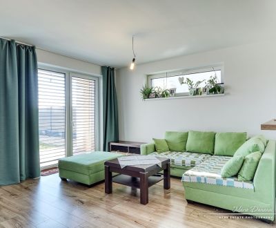 Eladó Családi ház, Családi ház, Hrnčiarovce nad Parnou, Trnava, Szlová