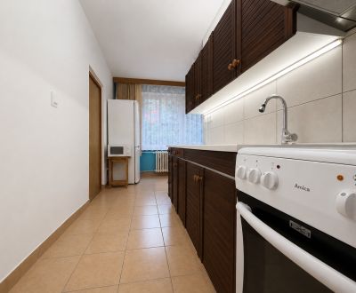 Eladó 3 szobás lakás, 3 szobás lakás, Janka Kráľa , Čadca, Szlovákia