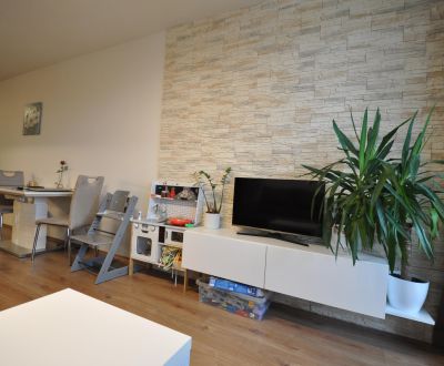 Eladó 3 szobás lakás, 3 szobás lakás, Hubeného, Bratislava - Rača, Szl