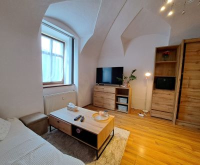 Kiadó 1 szobás lakás, 1 szobás lakás, Poprad, Szlovákia