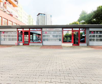 Biztonságos garázsbeálló az automata parkolóházban, Záhradnícka u.