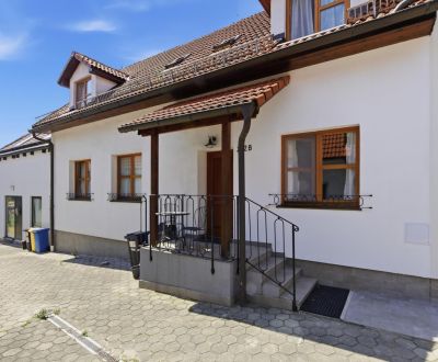 Eladó Családi ház, Családi ház, Alstrova, Bratislava - Rača, Szlovákia