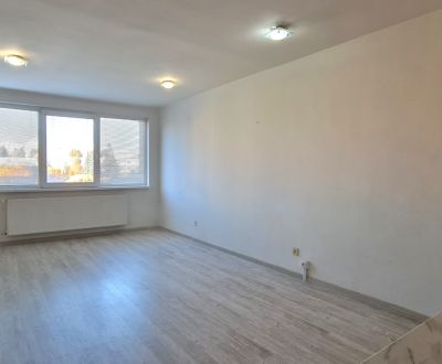 Eladó 2 szobás lakás, 2 szobás lakás, Janského, Žiar nad Hronom, Szlov