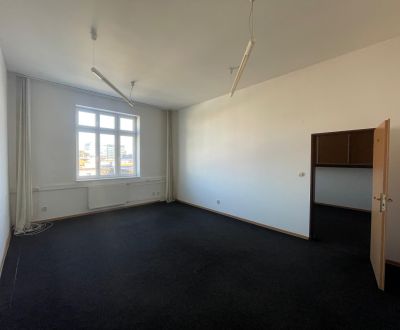 Kiadó Üzlethelység, Üzlethelység, Hlavná, Košice - Staré Mesto, Szlová