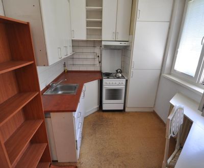 Eladó 3 szobás lakás, 3 szobás lakás, Veternicová, Bratislava - Karlov