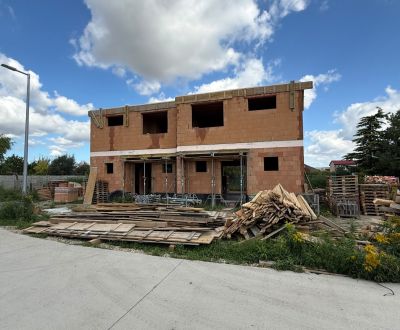 Eladó Családi ház, Családi ház, Jelšová, Senec, Szlovákia