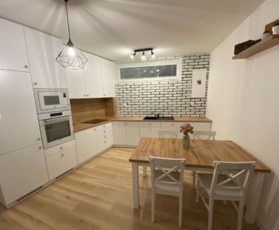 Eladó 2 szobás lakás, 2 szobás lakás, postajok, Bardejov, Szlovákia