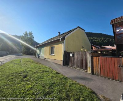 Eladó Családi ház, Családi ház, Mičinská cesta, Banská Bystrica, Szlov