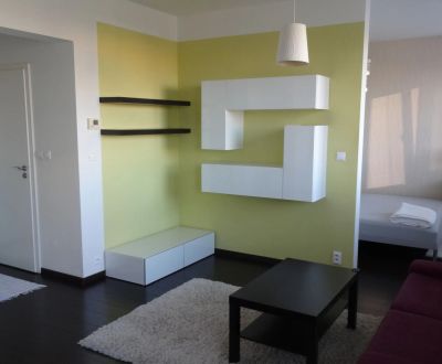 Eladó 2 szobás lakás, 2 szobás lakás, Záporožská, Bratislava - Petržal