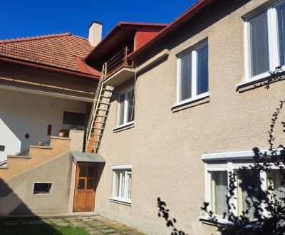 Eladó Családi ház, Családi ház, Banská Bystrica, Szlovákia