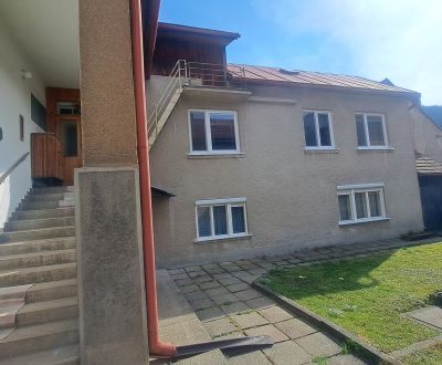 Eladó Családi ház, Családi ház, Banská Bystrica, Szlovákia