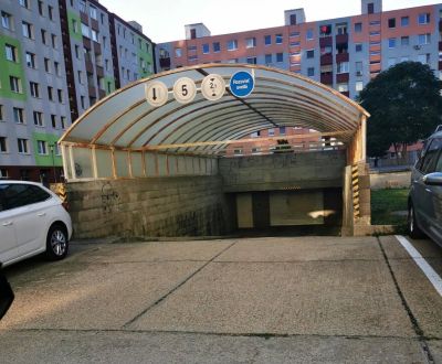 Eladó Garázsok, Garázsok, Rajecká, Bratislava - Vrakuňa, Szlovákia