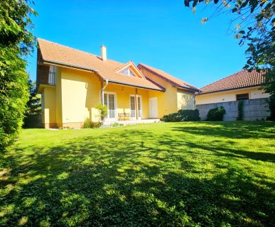 Kiadó Családi ház, Családi ház, Perličková, Bratislava - Podunajské Bi