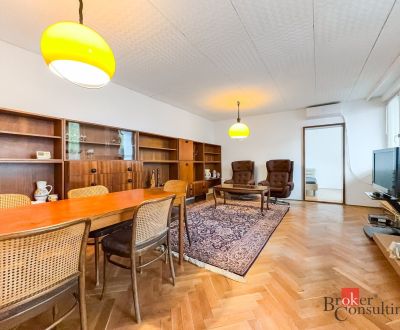 Kiadó Családi ház, Bratislava - Ružinov, Szlovákia