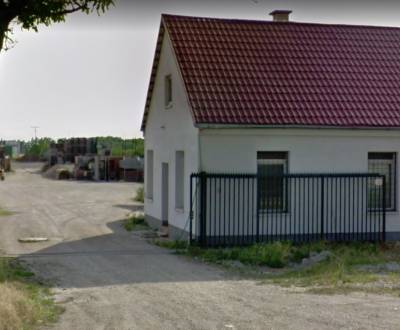 Kiadó Telkek - kereskedelmi célra, Telkek - kereskedelmi célra, Trstín