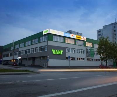 Kiadó Irodahelység, Irodahelység, Hliny, Považská Bystrica, Szlovákia