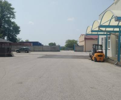 Kiadó Telkek - kereskedelmi célra, Trnava, Szlovákia