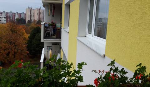 3 szobás lakás, Beňadická, eladó, Bratislava - Petržalka, Szlovákia