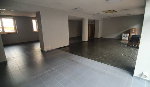 Üzlethelység, kiadó, Nové Zámky, Szlovákia