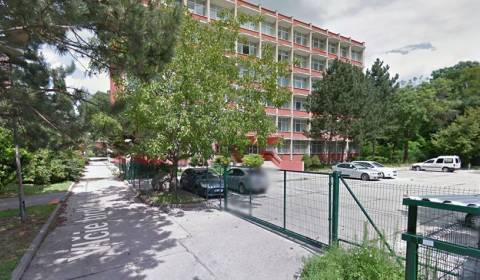 2 szobás lakás, kiadó, Bratislava - Ružinov, Szlovákia