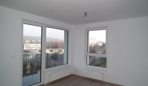 2 szobás lakás, Pri Hrubej lúke, eladó, Bratislava - Dúbravka, Szlovák