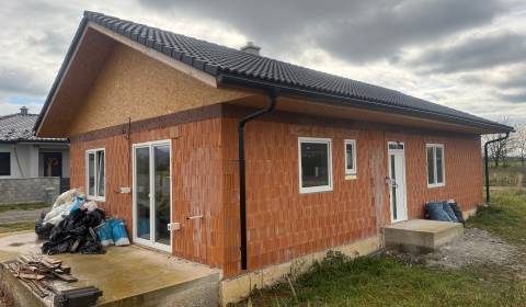 Eladó Családi ház, Családi ház, Horovce, Púchov, Szlovákia