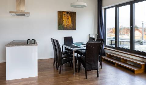 Kiadó 3 szobás lakás, 3 szobás lakás, Nitra, Szlovákia