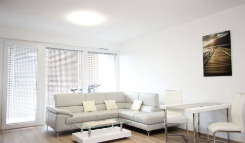 2 szobás lakás, kiadó, Bratislava - Nové Mesto, Szlovákia