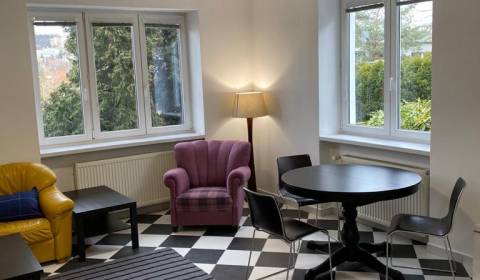 Kiadó 3 szobás lakás, 3 szobás lakás, Matúšova, Bratislava - Staré Mes