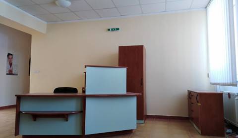 Üzlethelység, Nobelova, kiadó, Bratislava - Nové Mesto, Szlovákia