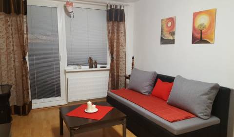 1 szobás lakás, sídl. Lúky, kiadó, Nitra, Szlovákia