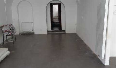 Üzlethelység, Obchodná, kiadó, Bratislava - Staré Mesto, Szlovákia