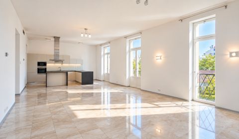 Kiadó 3 szobás lakás, 3 szobás lakás, Hlboká, Bratislava - Staré Mesto