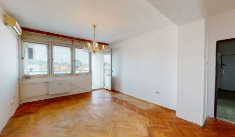 3 szobás lakás, Kašmírska, eladó, Bratislava - Ružinov, Szlovákia