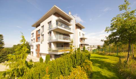 2 szobás lakás, Hriňovská, eladó, Bratislava - Staré Mesto, Szlovákia