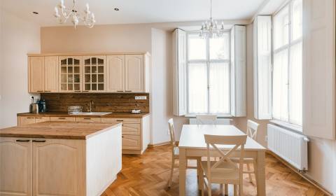 Kiadó 3 szobás lakás, 3 szobás lakás, Nitra, Szlovákia