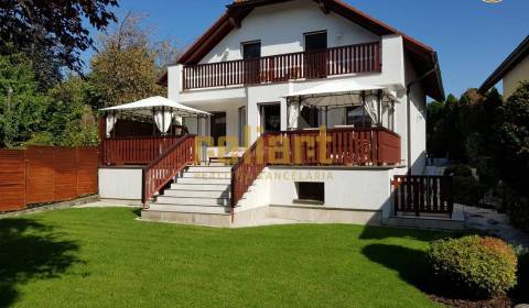 Családi ház, Horná Vančurova, eladó, Bratislava - Nové Mesto, Szlováki