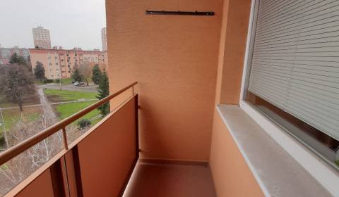3 szobás lakás, eladó, Levice, Szlovákia
