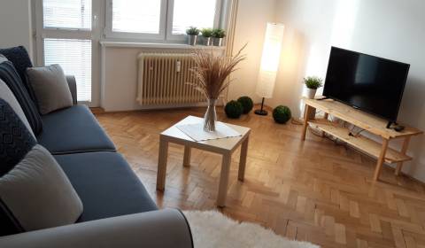 3 szobás lakás, Priemyselná, kiadó, Bratislava - Ružinov, Szlovákia