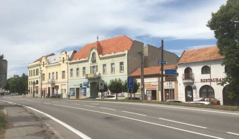 Eladó Épület, Épület, SNP, Levice, Szlovákia