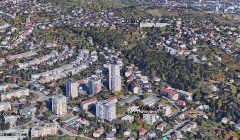 Családi ház, eladó, Bratislava - Nové Mesto, Szlovákia