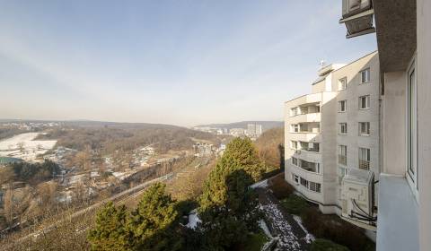 3 szobás lakás, Martinengova, eladó, Bratislava - Staré Mesto, Szlovák