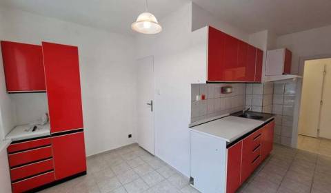 2 szobás lakás, Eótvosa, eladó, Komárno, Szlovákia