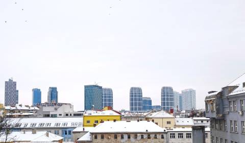 3 szobás lakás, Špitálska, kiadó, Bratislava - Staré Mesto, Szlovákia
