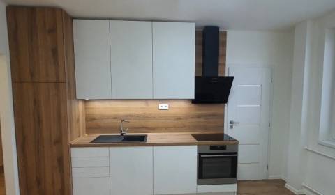 2 szobás lakás, Watsonova, eladó, Košice - Staré Mesto, Szlovákia